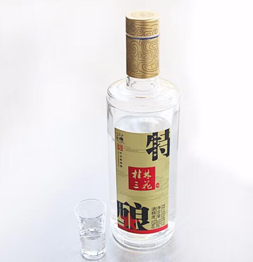 桂林三花酒水晶特酿实拍图