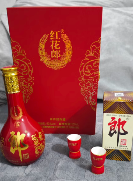 郎酒红花郎十五实拍图