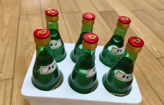 老龙口玉龙酒实拍图2