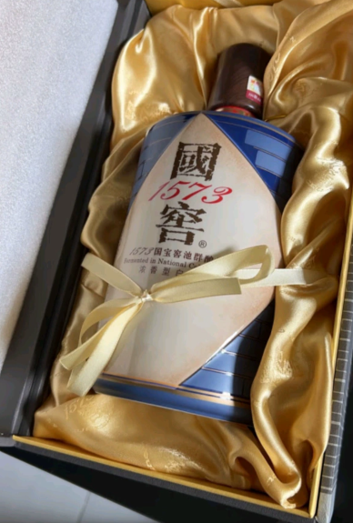 国窖1573书香门第酒实拍图 国窖1573书香门第酒实拍图